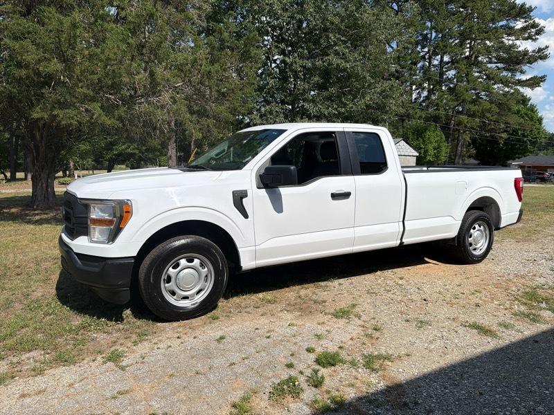 Ford F-150 XL SuperCab 8-ft. Bed 2WD 2021
