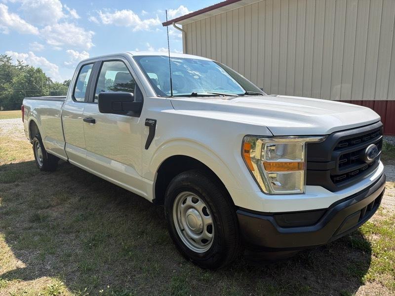 Ford F-150 XL SuperCab 8-ft. Bed 2WD 2021