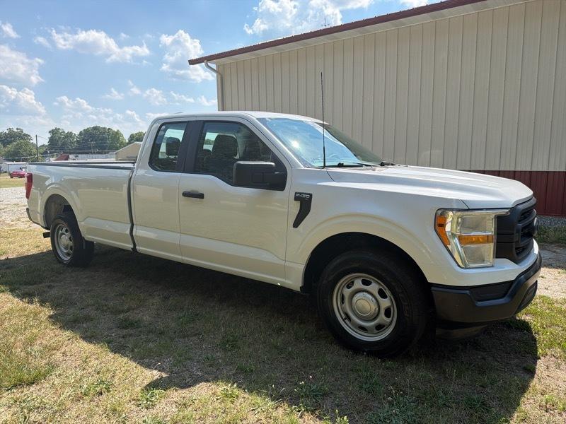 Ford F-150 XL SuperCab 8-ft. Bed 2WD 2021