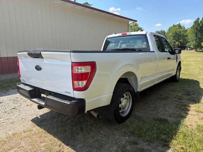 Ford F-150 XL SuperCab 8-ft. Bed 2WD 2021