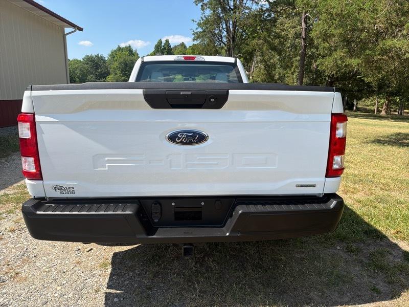 Ford F-150 XL SuperCab 8-ft. Bed 2WD 2021