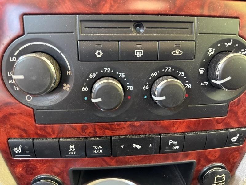 Jeep Commander Limited 4WD 2006