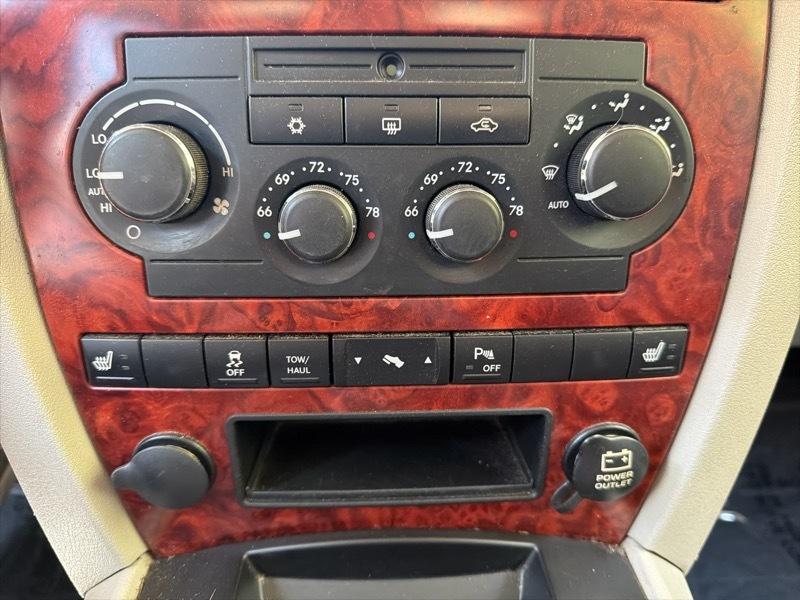 Jeep Commander Limited 4WD 2006