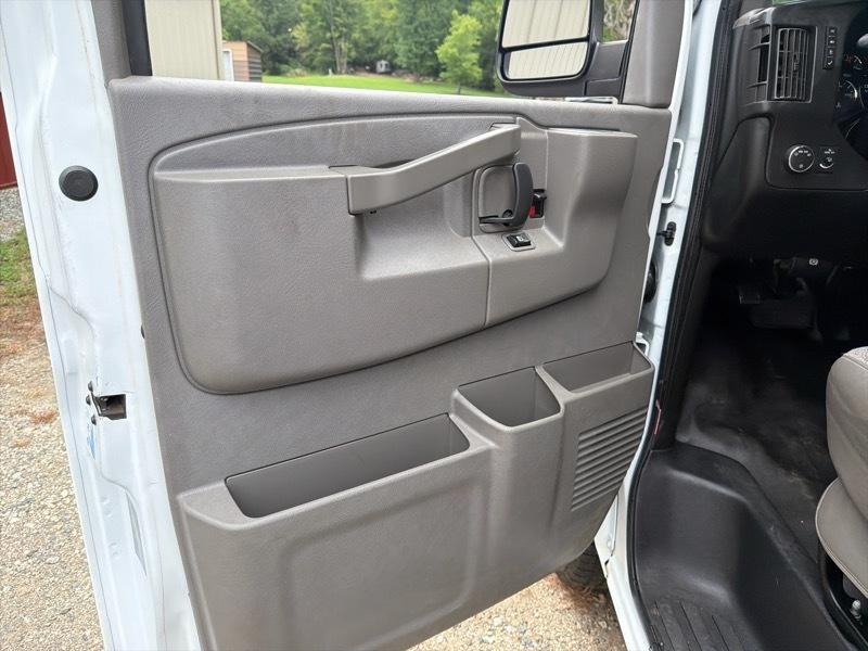 Chevrolet Express G2500 Cargo 2017