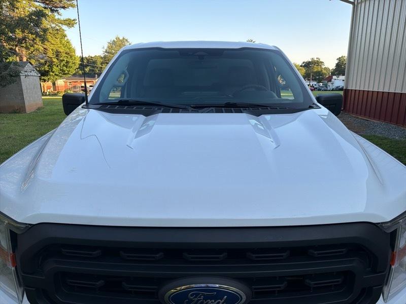 Ford F-150 XL 8-ft. Bed 2WD 2021