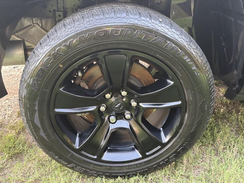 RAM 1500 Big Horn Crew Cab SWB 4WD 2020