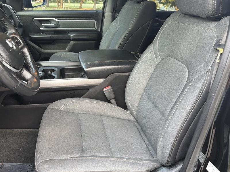 RAM 1500 Big Horn Crew Cab SWB 4WD 2020