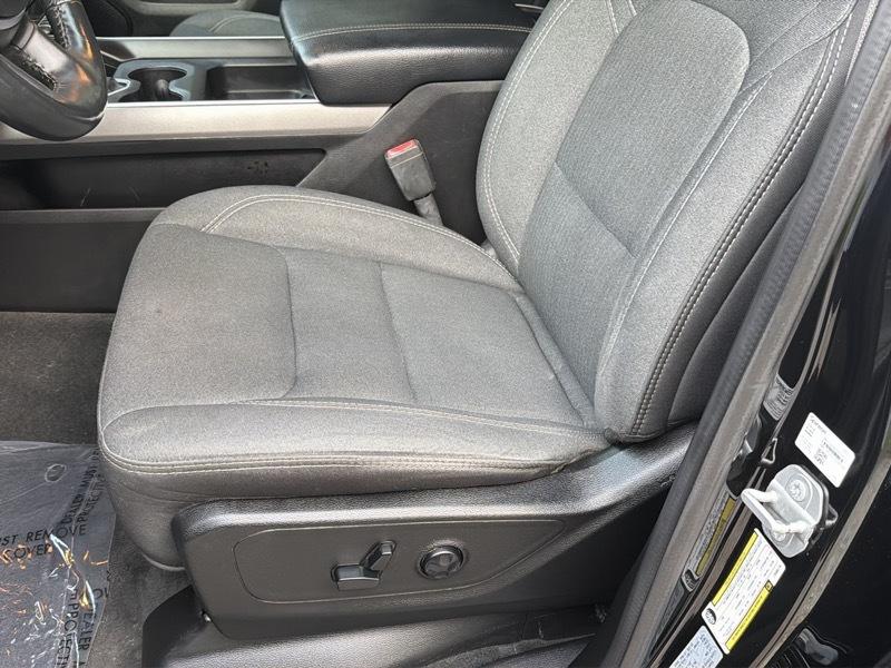 RAM 1500 Big Horn Crew Cab SWB 4WD 2020