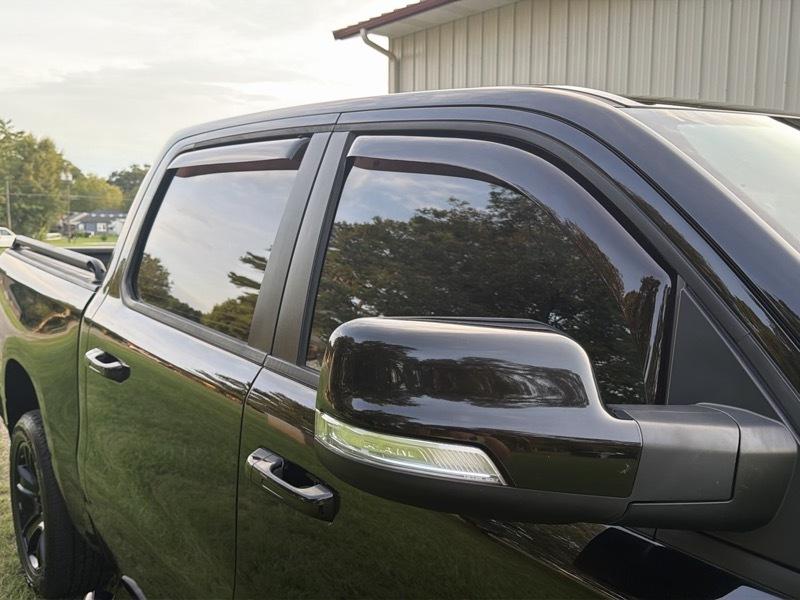 RAM 1500 Big Horn Crew Cab SWB 4WD 2020