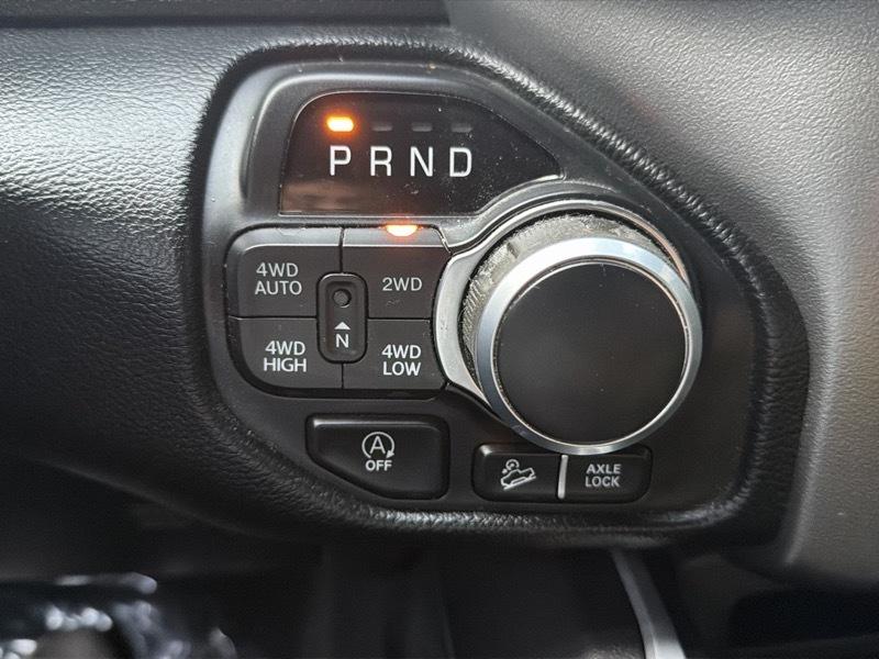 RAM 1500 Big Horn Crew Cab SWB 4WD 2020