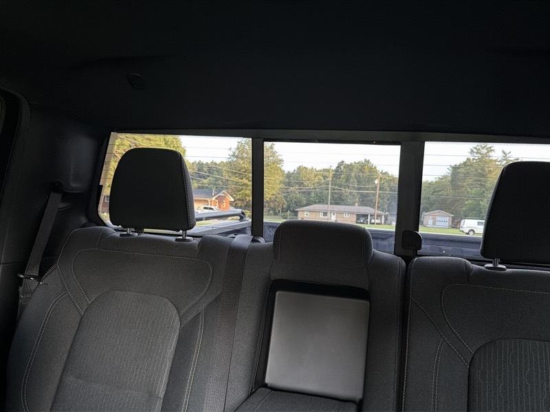 RAM 1500 Big Horn Crew Cab SWB 4WD 2020