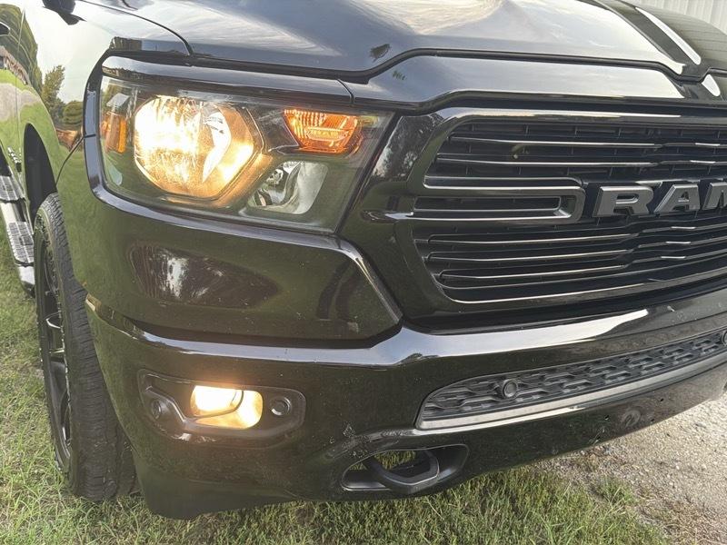 RAM 1500 Big Horn Crew Cab SWB 4WD 2020