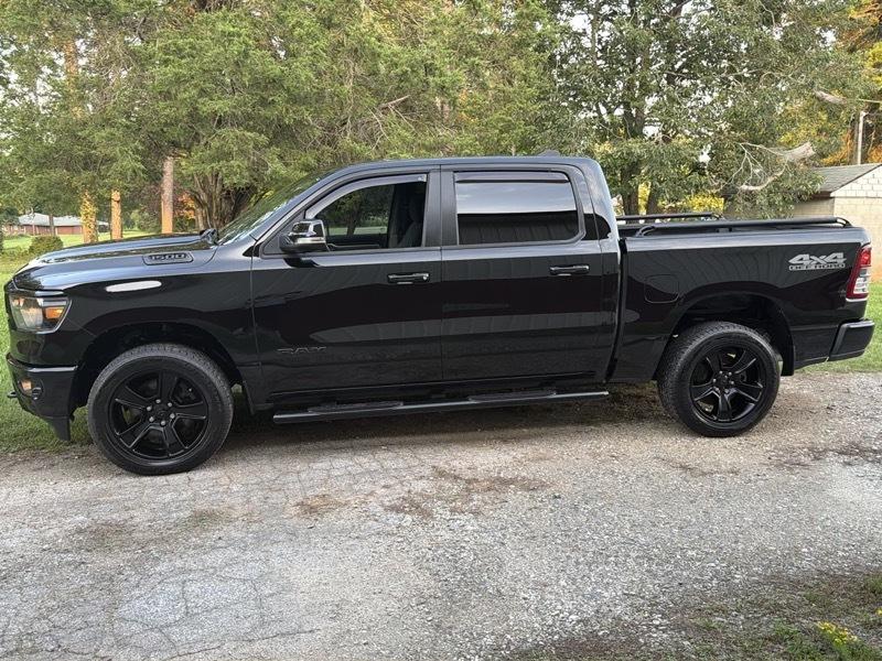RAM 1500 Big Horn Crew Cab SWB 4WD 2020