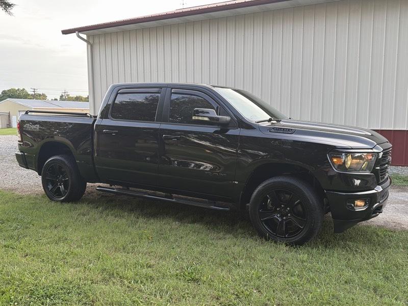 RAM 1500 Big Horn Crew Cab SWB 4WD 2020