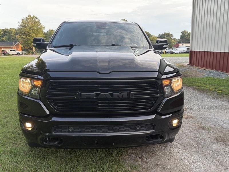 RAM 1500 Big Horn Crew Cab SWB 4WD 2020