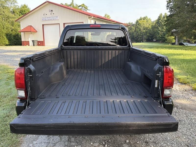 Toyota Tacoma SR5 Access Cab I4 6AT 4WD 2019