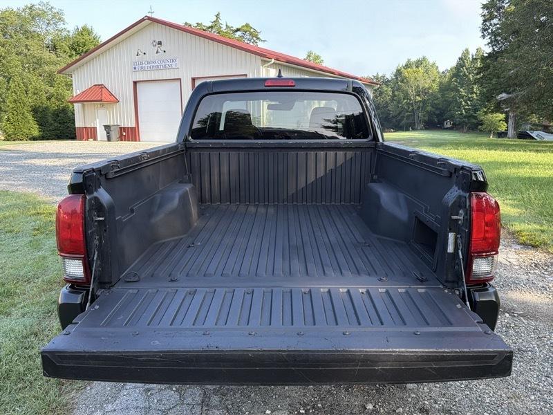 Toyota Tacoma SR5 Access Cab I4 6AT 4WD 2019
