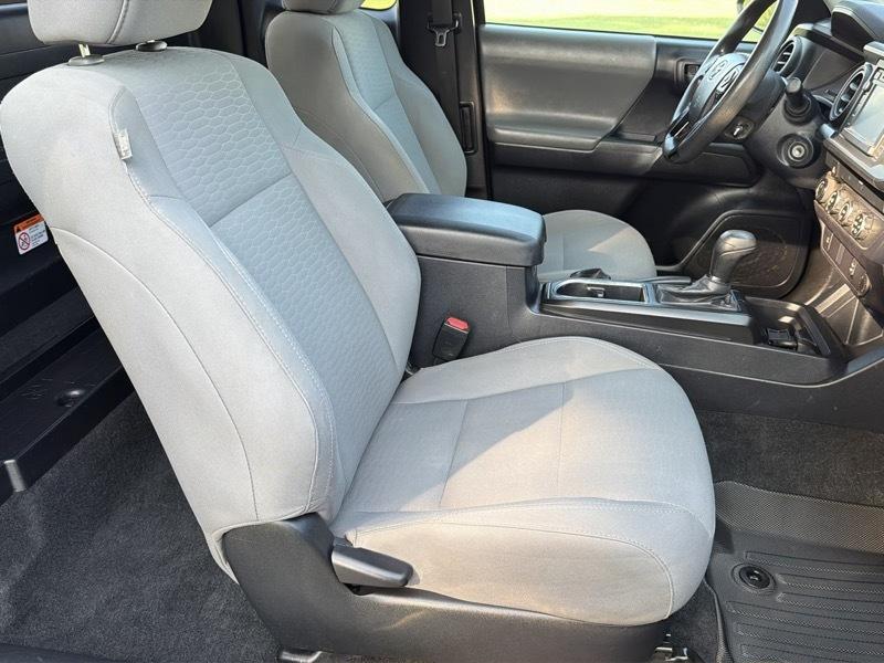 Toyota Tacoma SR5 Access Cab I4 6AT 4WD 2019
