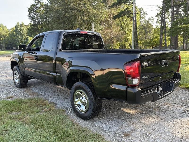 Toyota Tacoma SR5 Access Cab I4 6AT 4WD 2019