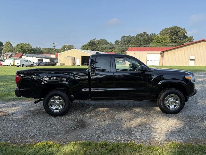 Toyota Tacoma SR5 Access Cab I4 6AT 4WD 2019