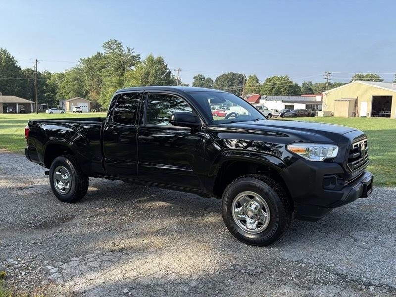 Toyota Tacoma SR5 Access Cab I4 6AT 4WD 2019