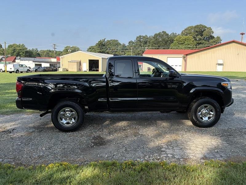 Toyota Tacoma SR5 Access Cab I4 6AT 4WD 2019