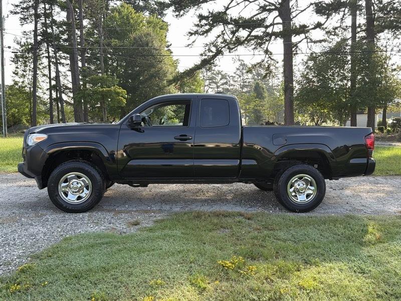 Toyota Tacoma SR5 Access Cab I4 6AT 4WD 2019