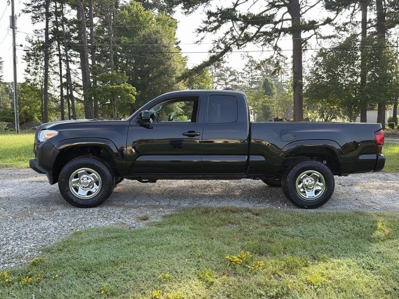 Toyota Tacoma SR5 Access Cab I4 6AT 4WD 2019