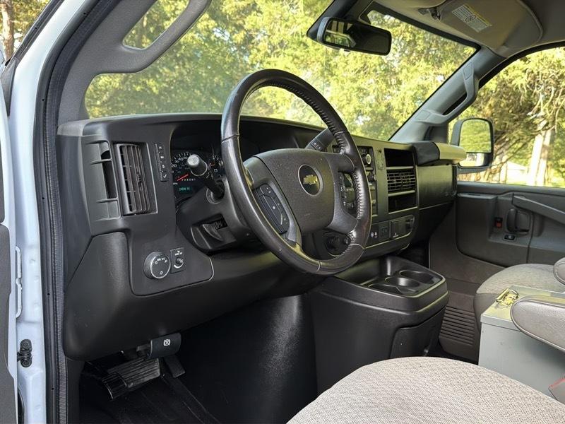 Chevrolet Express 2500 Cargo 2022