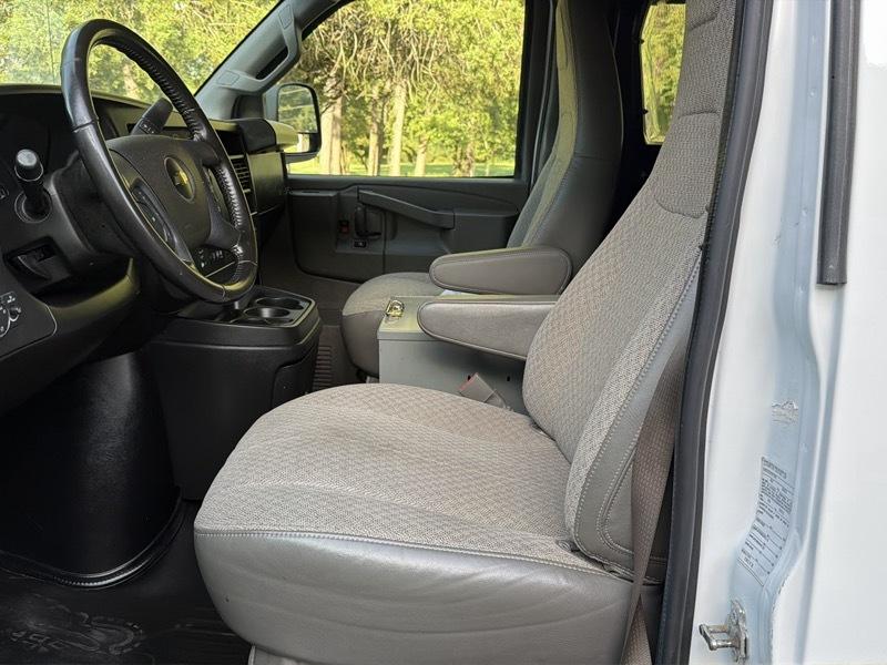 Chevrolet Express 2500 Cargo 2022