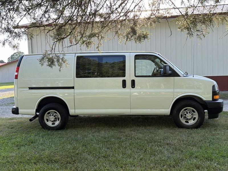 Chevrolet Express 2500 Cargo 2022