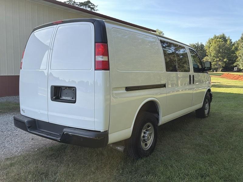 Chevrolet Express 2500 Cargo 2022