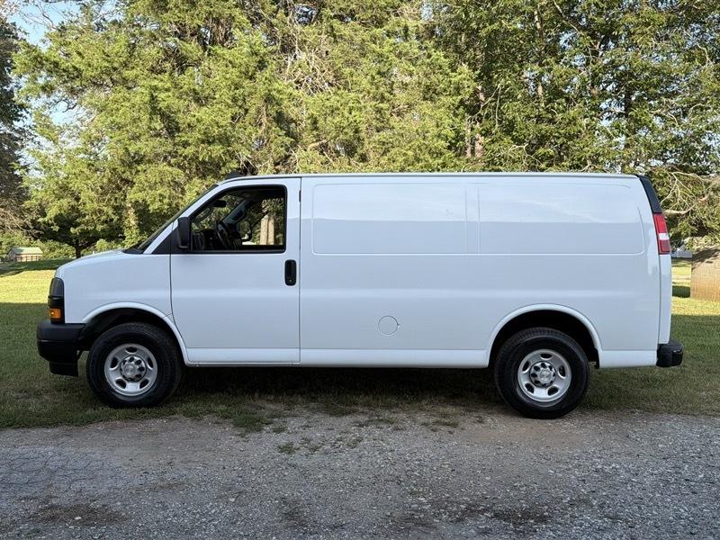 Chevrolet Express 2500 Cargo 2022