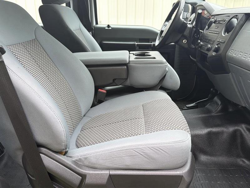 Ford F-250 SD XL Crew Cab 4WD 2014