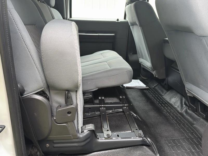 Ford F-250 SD XL Crew Cab 4WD 2014
