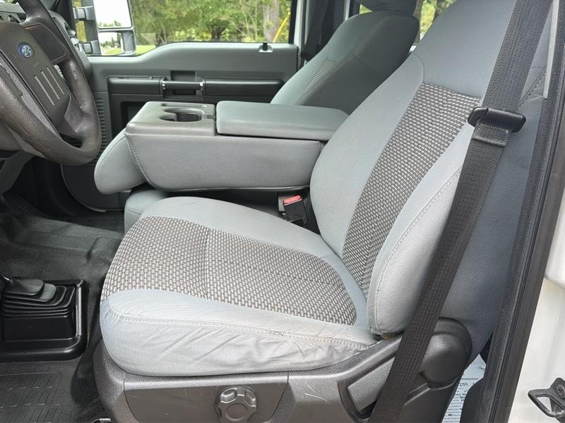Ford F-250 SD XL Crew Cab 4WD 2014
