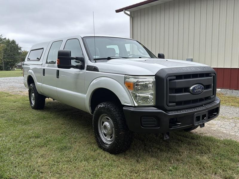 Ford F-250 SD XL Crew Cab 4WD 2014