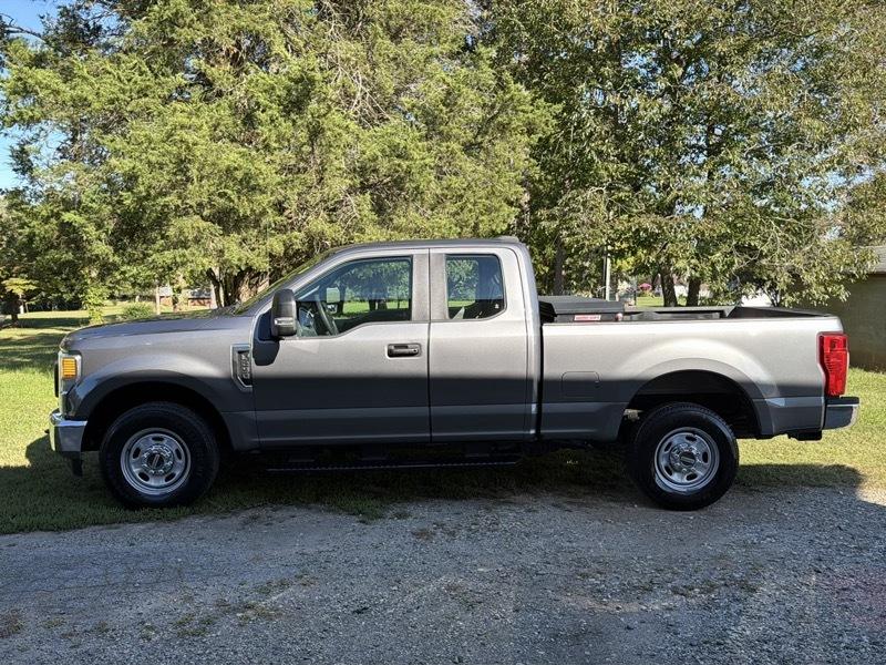 Ford F-250 SD XL SuperCab 2WD 2022