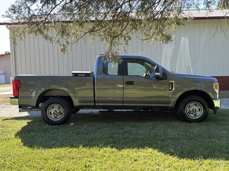 Ford F-250 SD XL SuperCab 2WD 2022