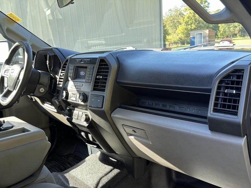Ford F-250 SD XL SuperCab 2WD 2022
