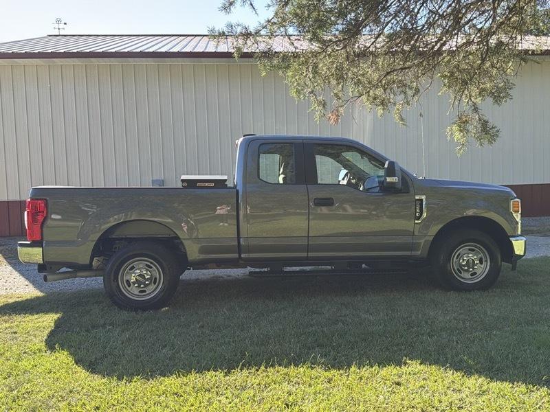Ford F-250 SD XL SuperCab 2WD 2022