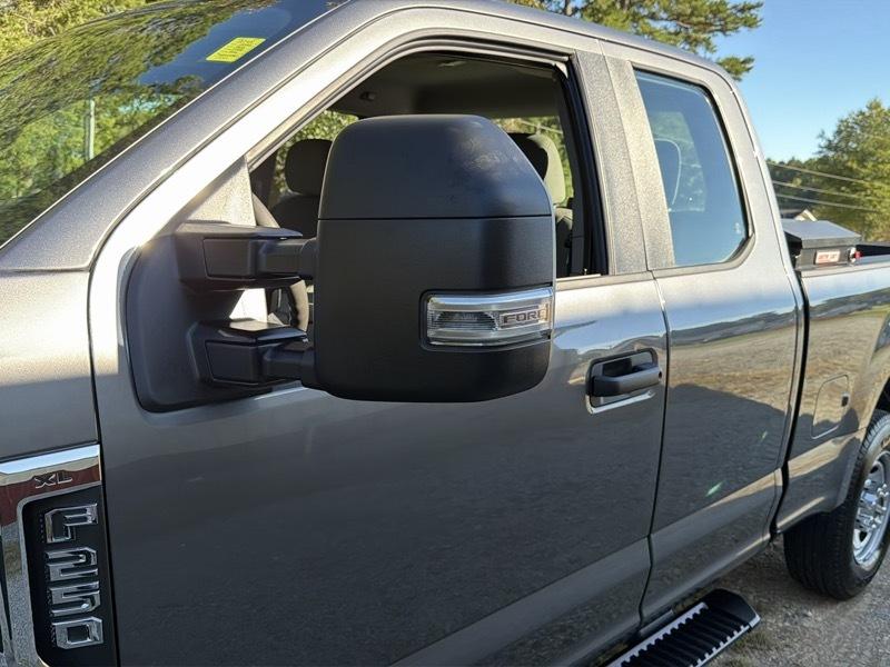 Ford F-250 SD XL SuperCab 2WD 2022