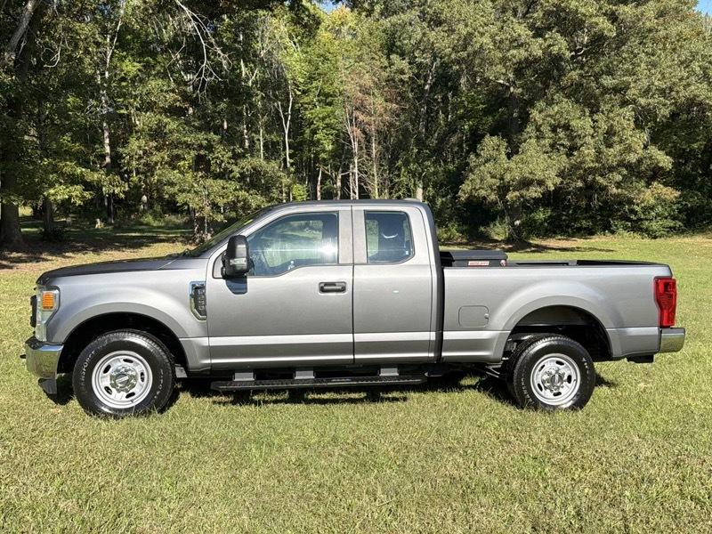 Ford F-250 SD XL SuperCab 2WD 2022