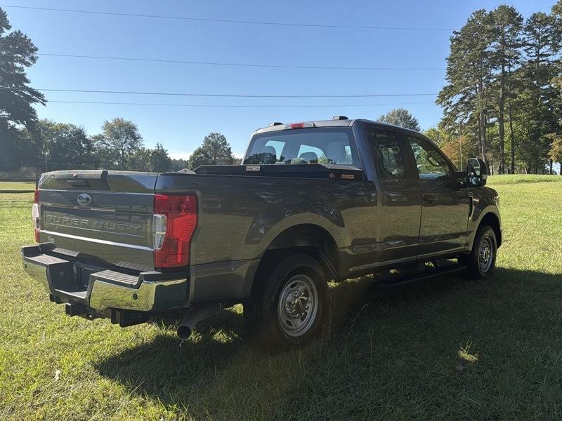 Ford F-250 SD XL SuperCab 2WD 2022