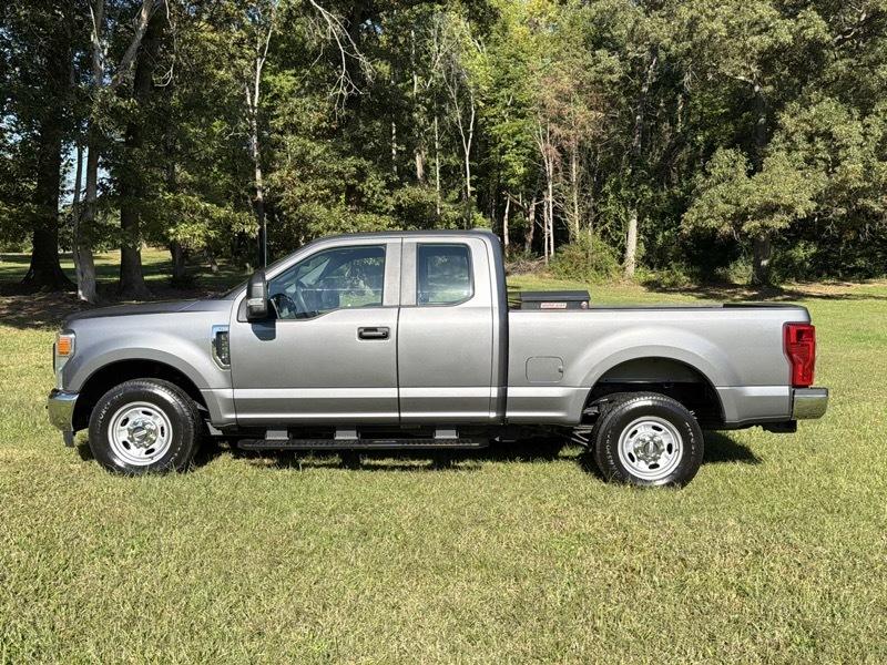 Ford F-250 SD XL SuperCab 2WD 2022