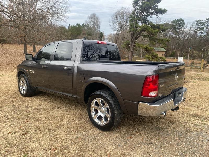 RAM 1500 Laramie Crew Cab SWB 4WD 2014