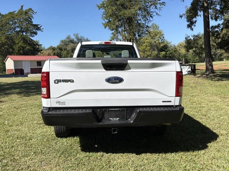 Ford F-150 XL SuperCab 8-ft. Bed 4WD 2016