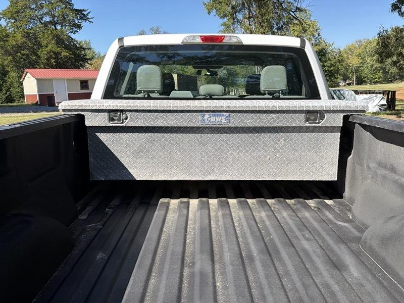 Ford F-150 XL SuperCab 8-ft. Bed 4WD 2016
