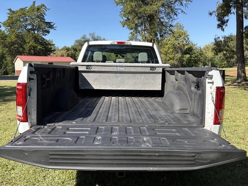 Ford F-150 XL SuperCab 8-ft. Bed 4WD 2016