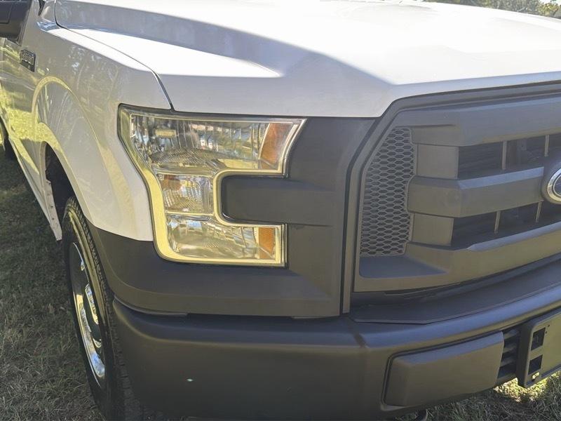 Ford F-150 XL SuperCab 8-ft. Bed 4WD 2016